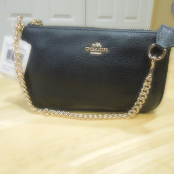 Coach NWT Black Pebbled Leather Large Wristlet - Picture 4 of 4